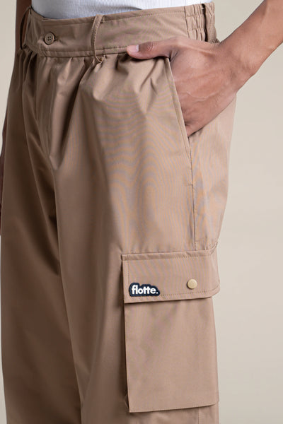 Pantalon imperméable Gambetta cargo multipoches #couleur_sahara