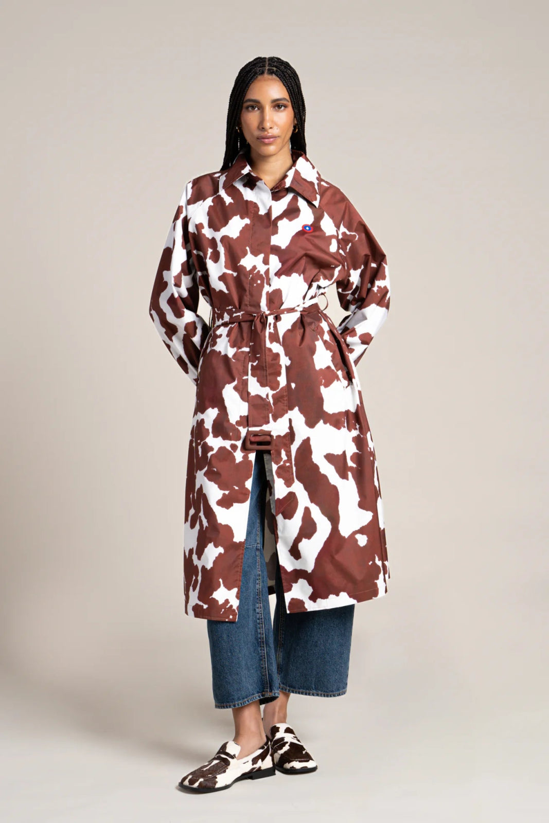 Madeleine - Trenchcoat long imperméable avec ceinture - Flotte couleur imprimé cow vache 