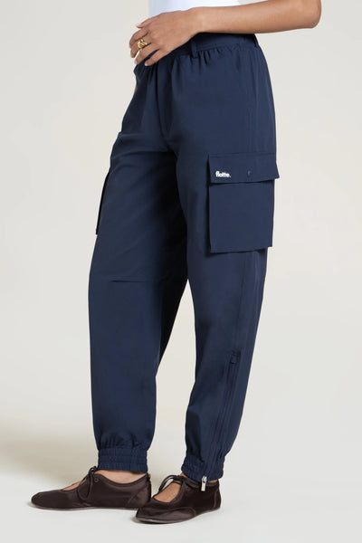Pantalon imperméable Gambetta cargo multipoches couleur indigo #couleur_indigo