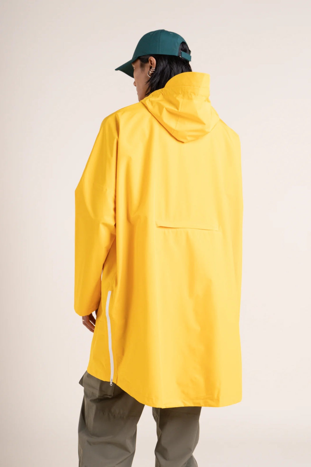 Liberté - Cape de pluie - Veste coupe-vent modulable en sac - Flotte #couleur_citron